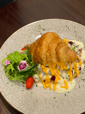 Mediterranean Croissant